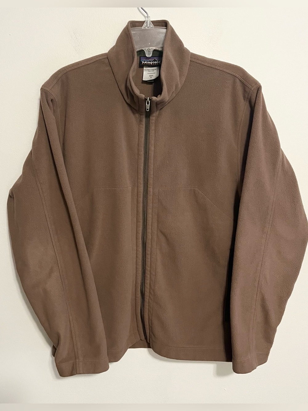 Patagonia Synchilla Men's Tan Brown Full-Zip Fleece Jacket. Size Small